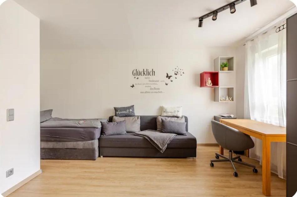 Moderne Einraumwohnung In Leipzig Mit Netflix Zugang Buitenkant foto